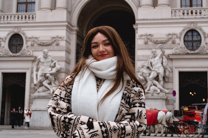 1.5 Hour Cinematic Style Portrait Photoshoot and Tour in Vienna - Getting the most from the shoot: timing, outfits, and nerves