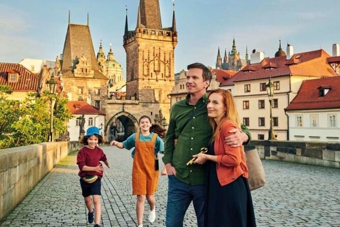 2-Day Prague Tour from Vienna with private Transfers and Lunches - Vienna to Prague, done the easy way