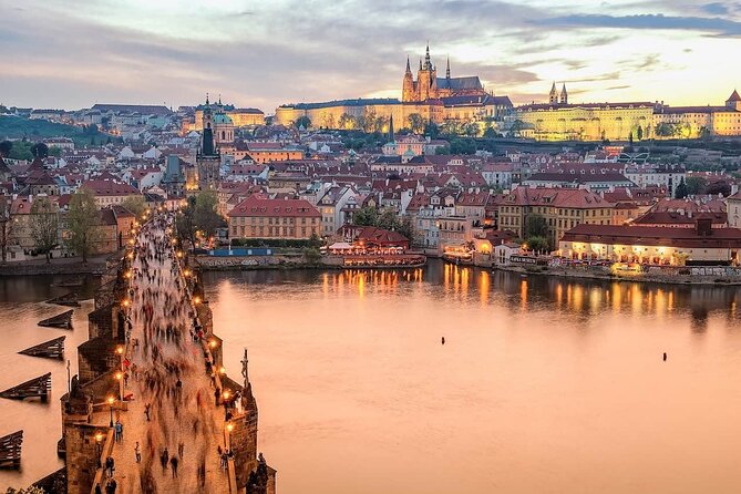 2-Day Prague Tour from Vienna with private Transfers and Lunches - Day 1: Prague Castle complex, St. Vitus Cathedral, and Golden Lane
