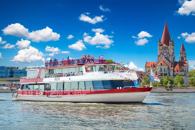 24-hour Hop-On Hop-Off with Ferris Wheel and River Cruise - Route 1 Stops: Opera, Hofburg, City Hall, and Vienna’s Donau River Edge