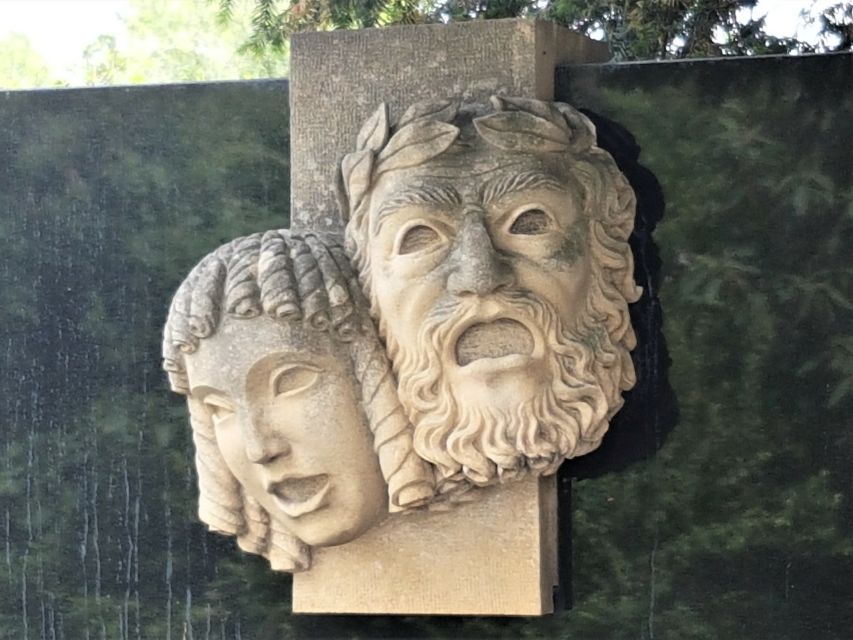 3-Hour Walking Tour of Vienna Central Cemetery - Winter Timing, Weather Reality, and Practical Comfort
