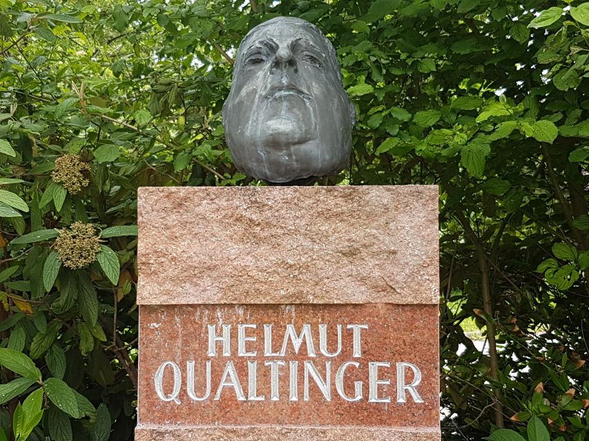 3-Hour Walking Tour of Vienna Central Cemetery - Ornate Graves and the Stories Behind the Names