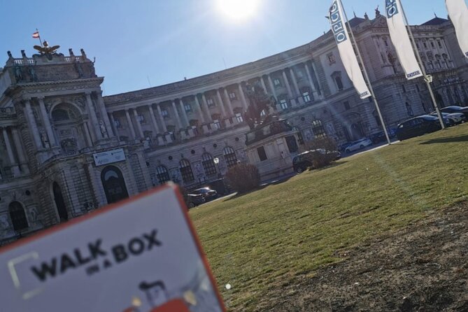 A box for a romantic walk in the city center of Vienna - Donaunixenbrunnen: Mermaids, the Danube, and a Quick Pause