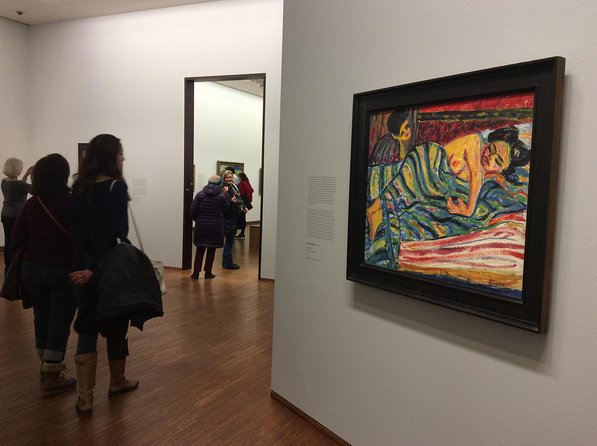 Albertina Art Museum: Private Tour of Masterpieces | Tickets incl - Private touring: the real advantage is your questions get time