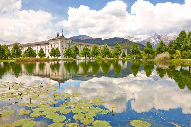 Alpine Hallstatt Day Trip from Vienna incl. Admont Abbey Visit - The early-coach start: Schottwien stops and why your energy matters