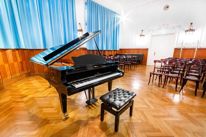 Amadeus Concerts at Ehrbarsaal - Viennas hidden gem - The English Host, the Anecdotes, and the Humor Between Pieces