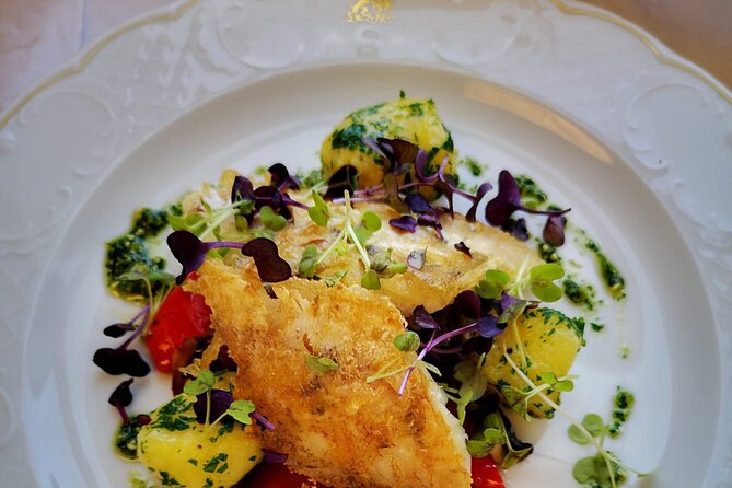 Austrian Delights: 3-course Austrian Dinner and Concert at Musikverein Vienna - Quick hits: Austrian dinner plus a Mozart night at Musikverein
