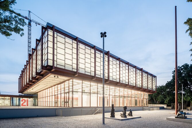 Belvedere21 Contemporary Art & Sculpture Garden Entry Ticket - Quick hits before you go