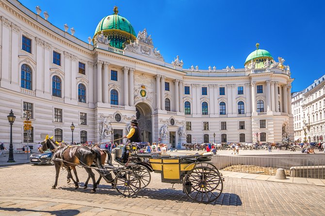 Bicycle tour - Vienna Complete - Karlsplatz to Schwarzenbergplatz and Strauss Park: baroque churches and big memorial views