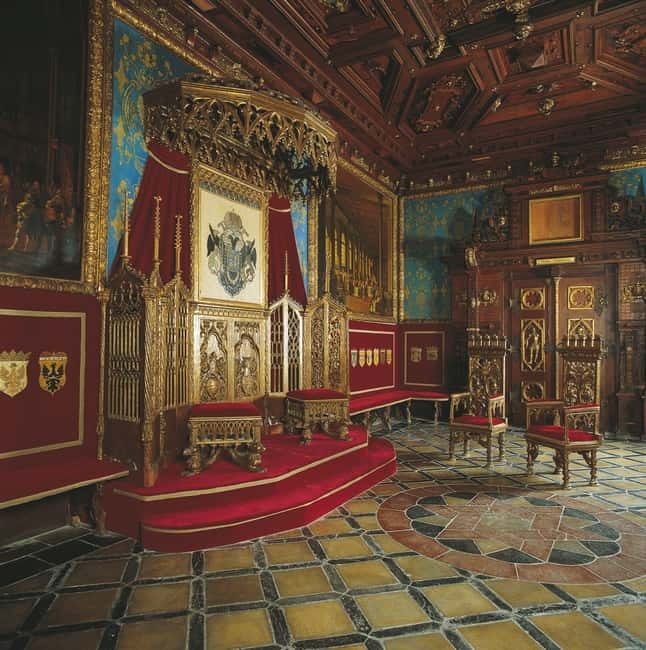 Bratislava: DayTrip: Castles around Vienna +underground lake - Seegrotte underground lake: the boat ride and the claustrophobia reality check