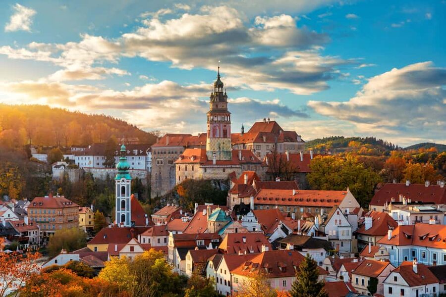 Bratislava: Prague & Brno Photography Tour with Transfer - Price and Value at $175: What You Get for a Long Day
