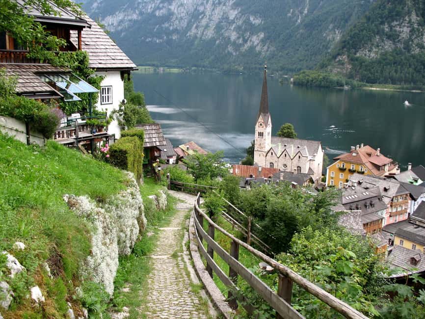 Bratislava/Vienna: Hallstatt, Salzburg, & Alpine Music Tour - Timing and Pace: A Long Day That Stays Practical
