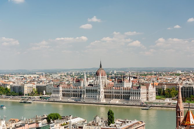 Budapest Day Trip from Vienna - The big church stop and why it matters for your time