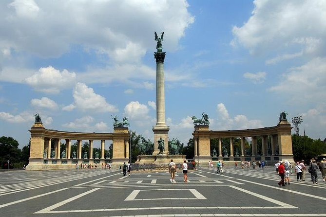 Budapest private day trip from Vienna - What to watch for: passports, money, and walking limits