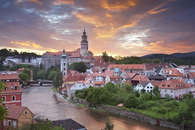 Cesky Krumlov Small-Group Day Trip from Vienna - Key highlights worth waking up for