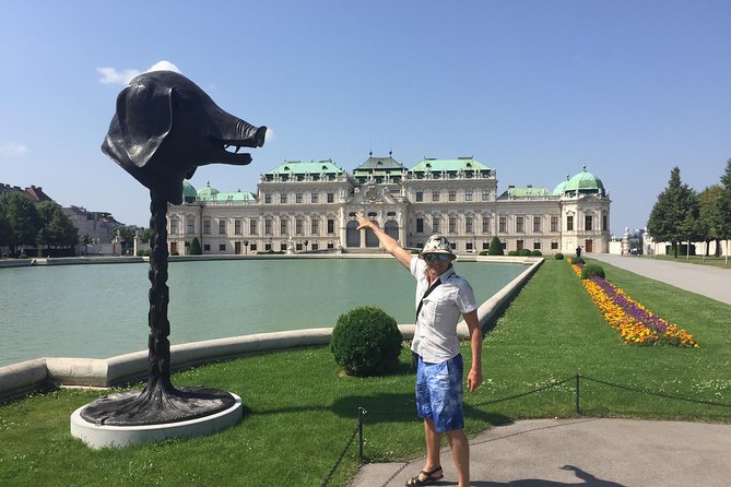 Classic Private City Tour Vienna - Danube River by car: the fastest way to feel Vienna’s scale