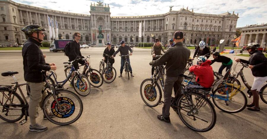 Classic Vienna: 3-Hour Guided Bike Tour - Top highlights on the ride