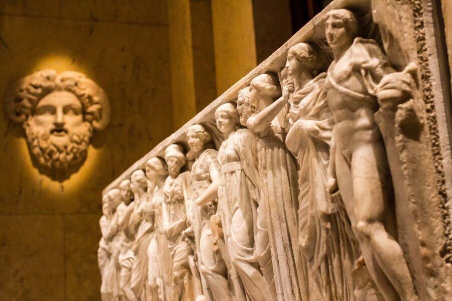 Combo Ticket: Kunsthistorisches Museum & Imperial Treasury - Getting the Most Out of Your Visit: Interpretation, Crowds, and Stairs