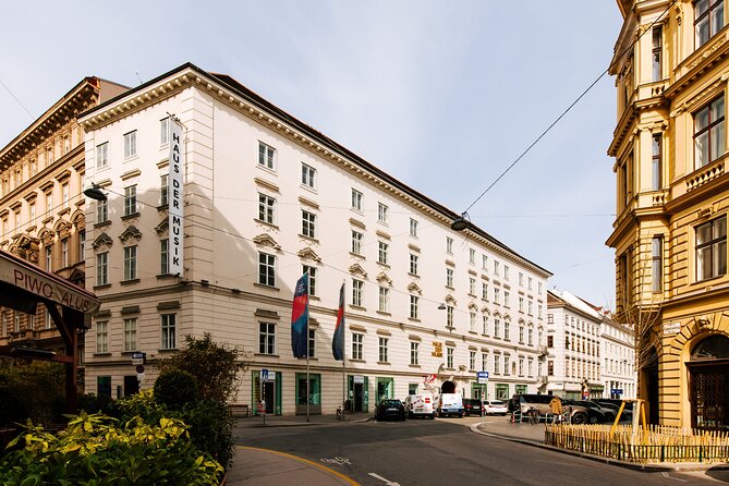 Concert at House of Music Vienna: Mozart, Strauss & the Masters - How to Decide: should you book Mozart, Strauss & the Masters at Haus der Musik?