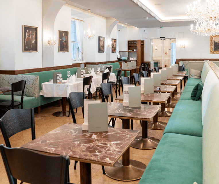 Culinary evening at the Gerstner K. u. K. Hofzuckerbäcker - What You Really Get in the 2-Hour Experience