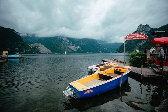 Day Tour from Vienna to Hallstatt and Salzburg with Photographer - Stop 4: Back to Vienna for the final drop