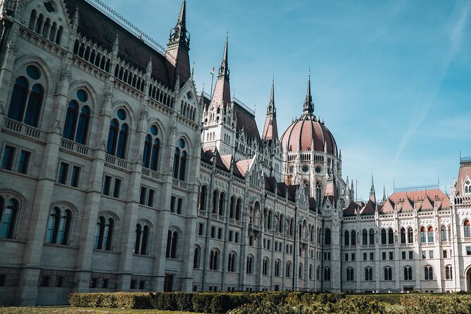Day Trip to Budapest and Bratislava From Vienna - Old Market Hall, Primate’s Palace, and the Treaty-of-Pressburg clue