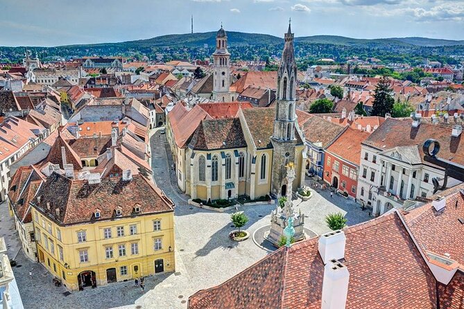 DayTrip to Budapest and Bratislava, two capitals - Budapest Parliament: guided context for a big-city icon