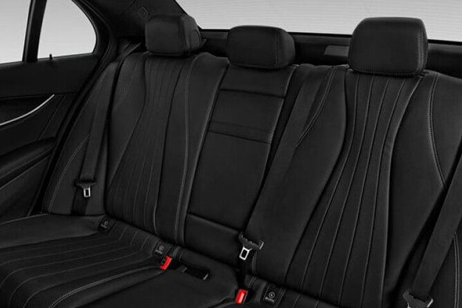 Departure Private Transfer Vienna to Vienna Airport VIE by Sedan - The Ride in a Mercedes-Benz E-Class (or Similar)