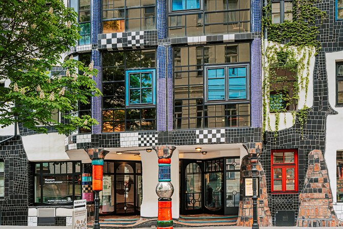 Entrance tickets for the KunstHausWien. Museum Hundertwasser - Your entrance ticket: what you get at KunstHausWien