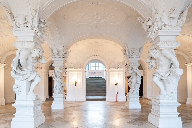 Entry Ticket Upper Belvedere, Klimt's Kiss & Permanent Collection - Your self-guided plan inside Upper Belvedere