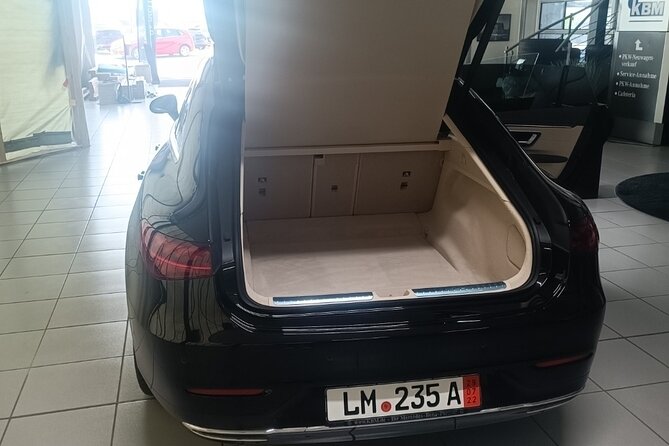 Exclusive green transfer - Your Electric Mercedes Ride: Comfort, Safety, and Luggage Handling