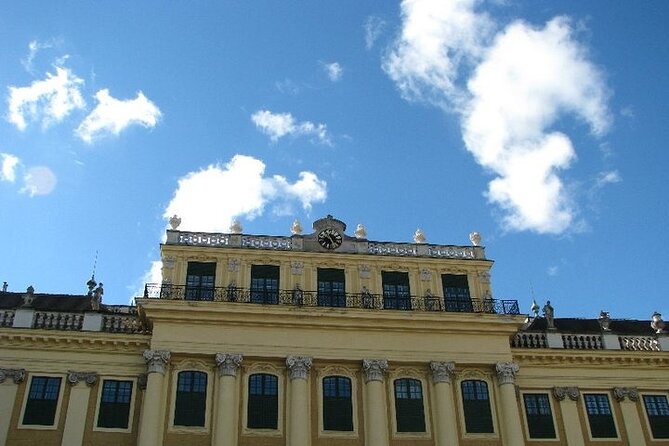 Fall in Love with Vienna in 4h: Hidden Gems- Group Tour - Mozarthaus and the Figaro connection: starting with Mozart on purpose