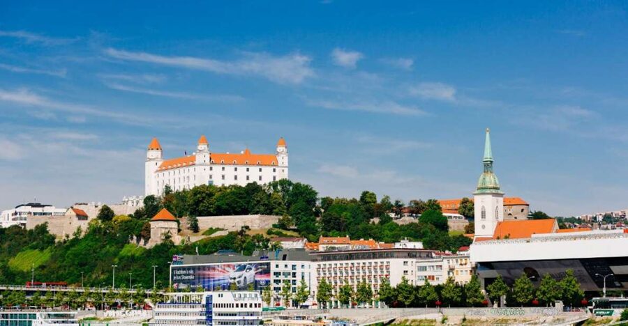 From Vienna: Guided Tour to Bratislava with Speed Boat Ride - Leaving Vienna: Coach Comfort and the Easy Start