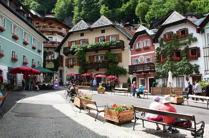 From Vienna: Hallstatt, Salzburg, Melk, Alps & Lakes Day Trip - Salzkammergut Mountains drive: the scenery build-up to Salzburg