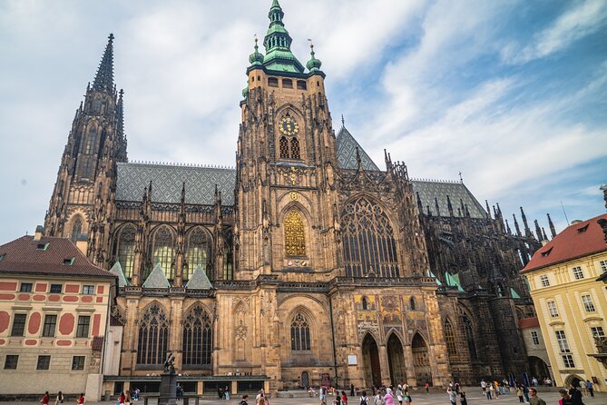 From Vienna to Prague Full Day Trip - Quick highlights you’ll feel on the day