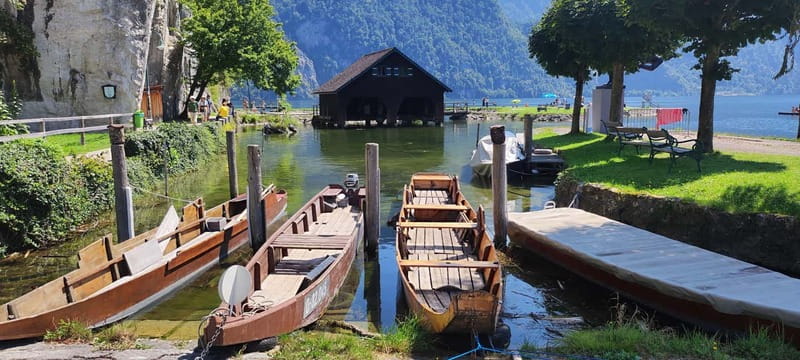 From Vienna: Traunkirchen, Hallstatt & Salzburg Day Trip - Hallstatt: the lakeside town where 2 hours can feel short