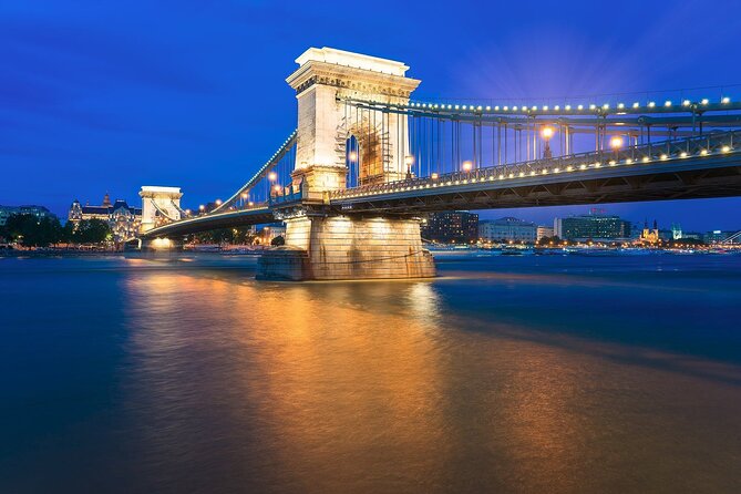 Full-Day Private Trip from Vienna to Budapest - Vienna to Budapest without the transit headache