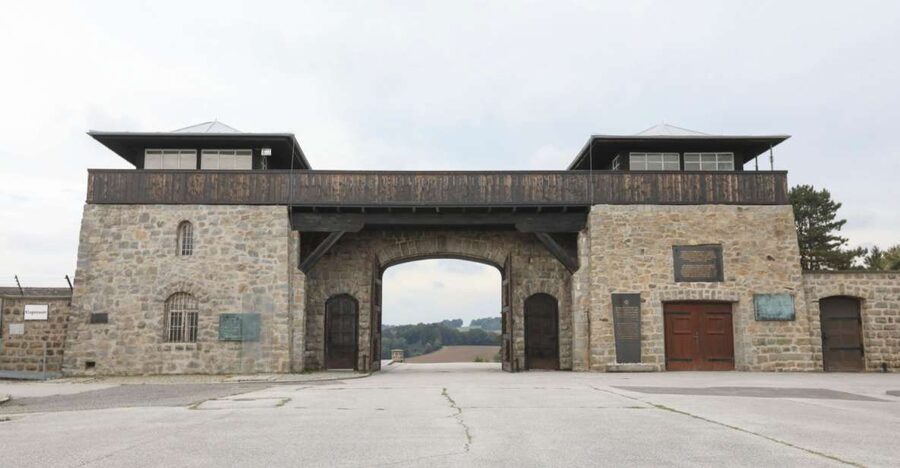 Full-Day Private Trip from Vienna to Mauthausen Memorial - Vienna to Mauthausen in one smooth private day