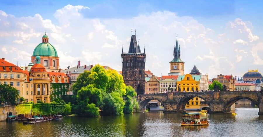 Full-Day Private Trip from Vienna to Prague - Key highlights worth planning around