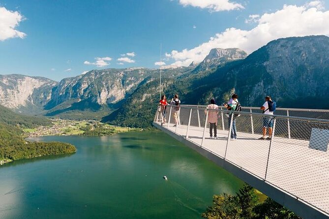 Guided excursion to Hallstatt in the Salzkammergut from Vienna - The Big Picture: a 13-Hour Vienna to Hallstatt Loop