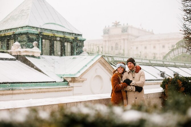 Guided Photoshoot Experience in Wien - Stop-by-Stop: Albertina Through Burggarten and Burgtor