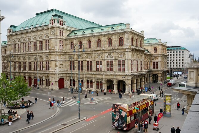 Guided Walking Tour of Vienna City Center Highlights - Wiener Staatsoper exterior: opera city clues from the street
