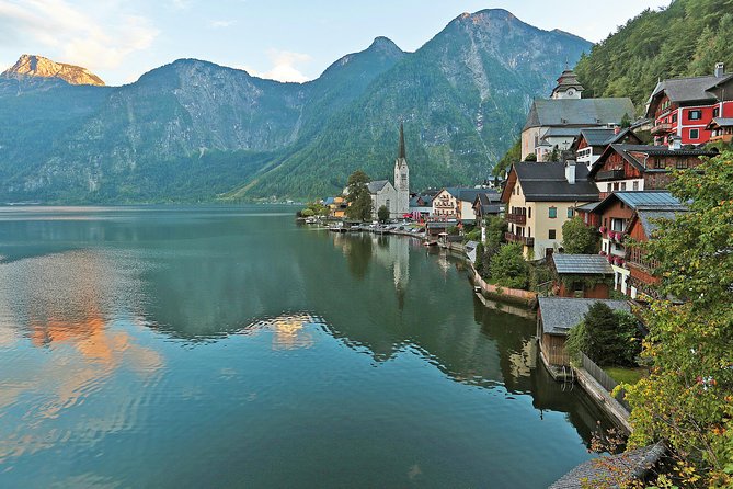 Hallstatt Guided Day Trip from Vienna With Boat Ride Option - Strengberg coffee break: a needed reset, not a sightseeing detour