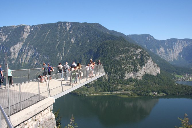 Hallstatt Guided Day Trip from Vienna With Boat Ride Option - Pickup, coach rides, and group size: comfort vs. crowding