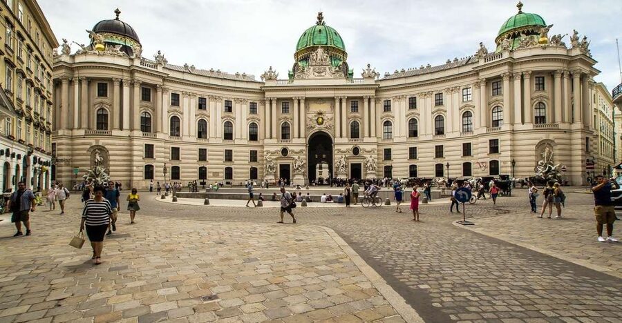 Hofburg, Sisi Museum and Imperial Apartments Private Tour - Finishing at Ballhausplatz: where imperial power meets today