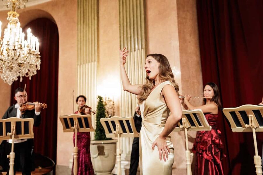 Imperial Gala Concert at Palais Auersperg - Picking between Concert & Dinner and Dinner & Concert