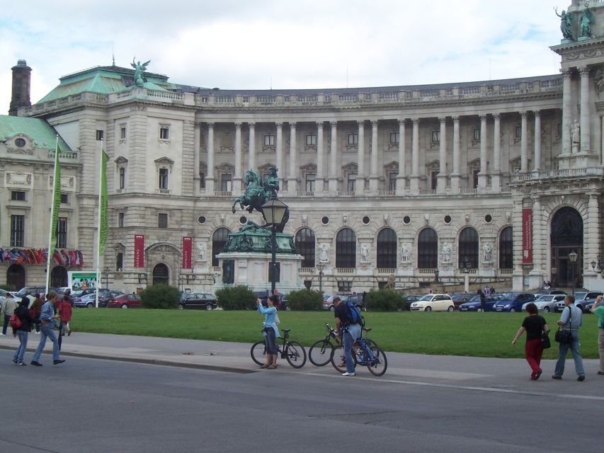 Imperial Vienna: Full-Day Tour from Budapest - Schönbrunn Palace as an add-on: how to decide without stressing