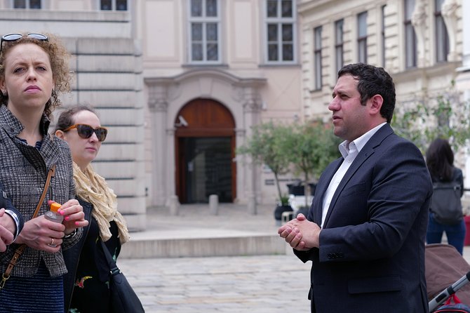Jewish in Vienna Tour - How guides like Leo and Walter shape the tour to your level
