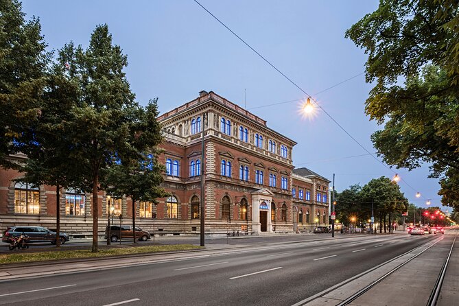 MAK - Museum of Applied Arts, Vienna, Ticket - Your 1–2 hour visit: a practical route through applied arts