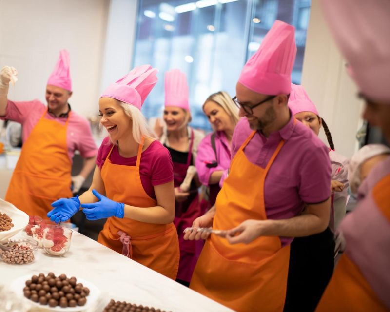 Mozart Kugel Workshop - Chocolate Museum Vienna: the setting that makes this easy